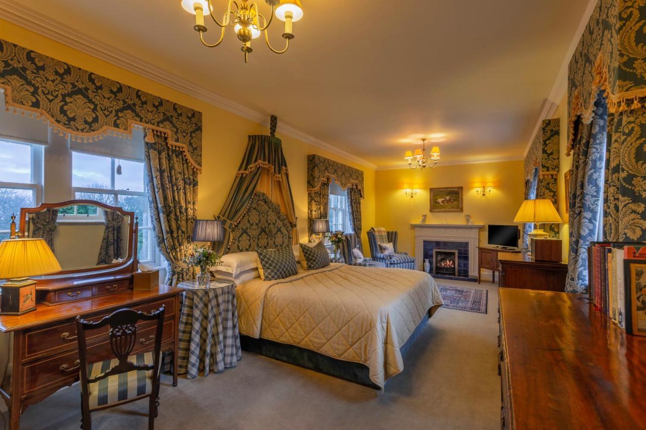 Hotel Glenapp Castle Ballantrae Exterior foto